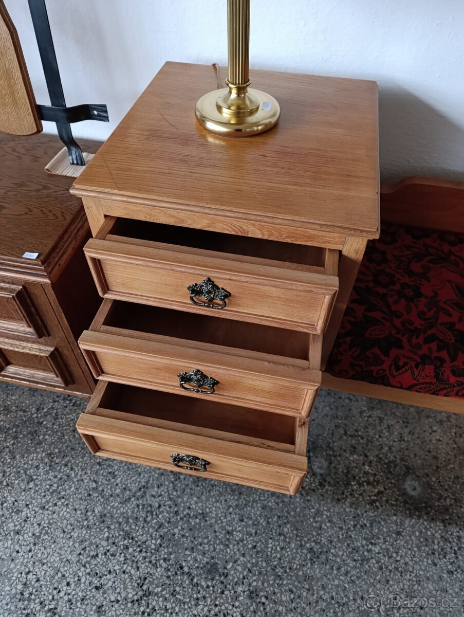 Rustikální lavice, botník, masív, Nábytek Spříběhem - 7