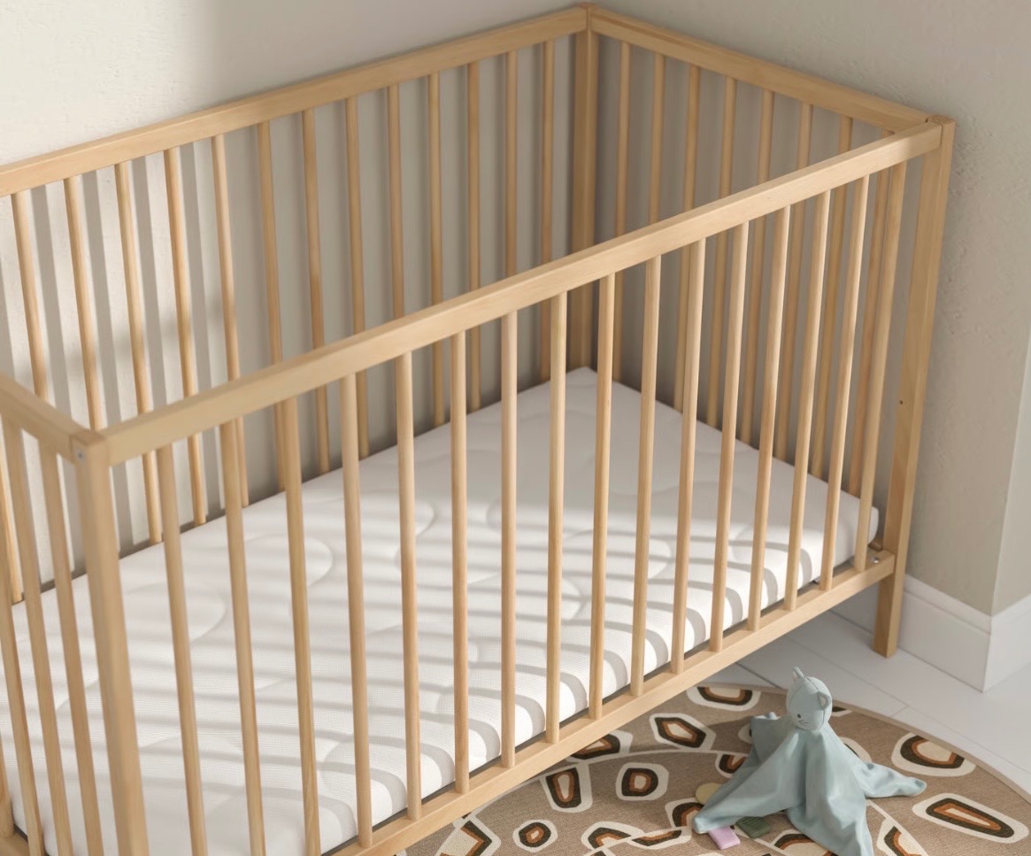 Dětská dřevěná postýlka IKEA - 7