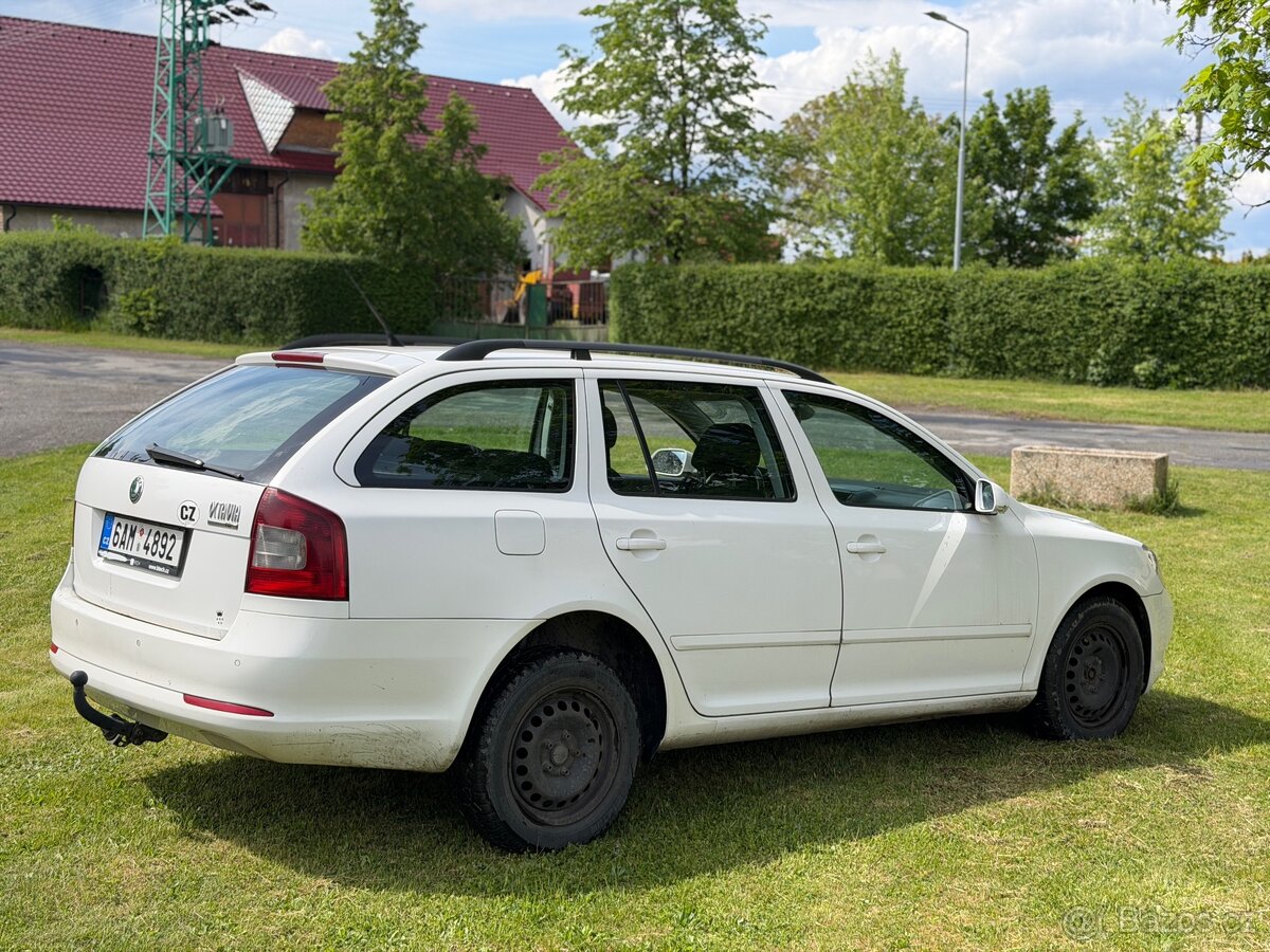 Škoda Octavia combi II dsg - 7