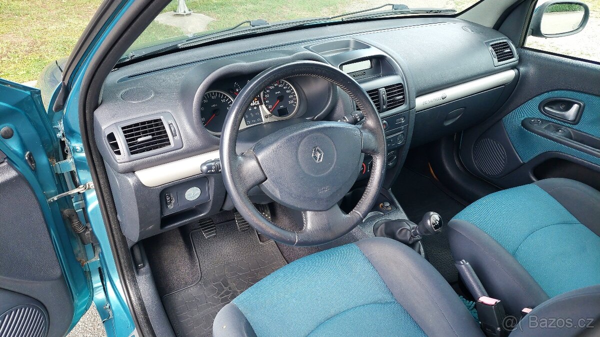 Clio II - 7