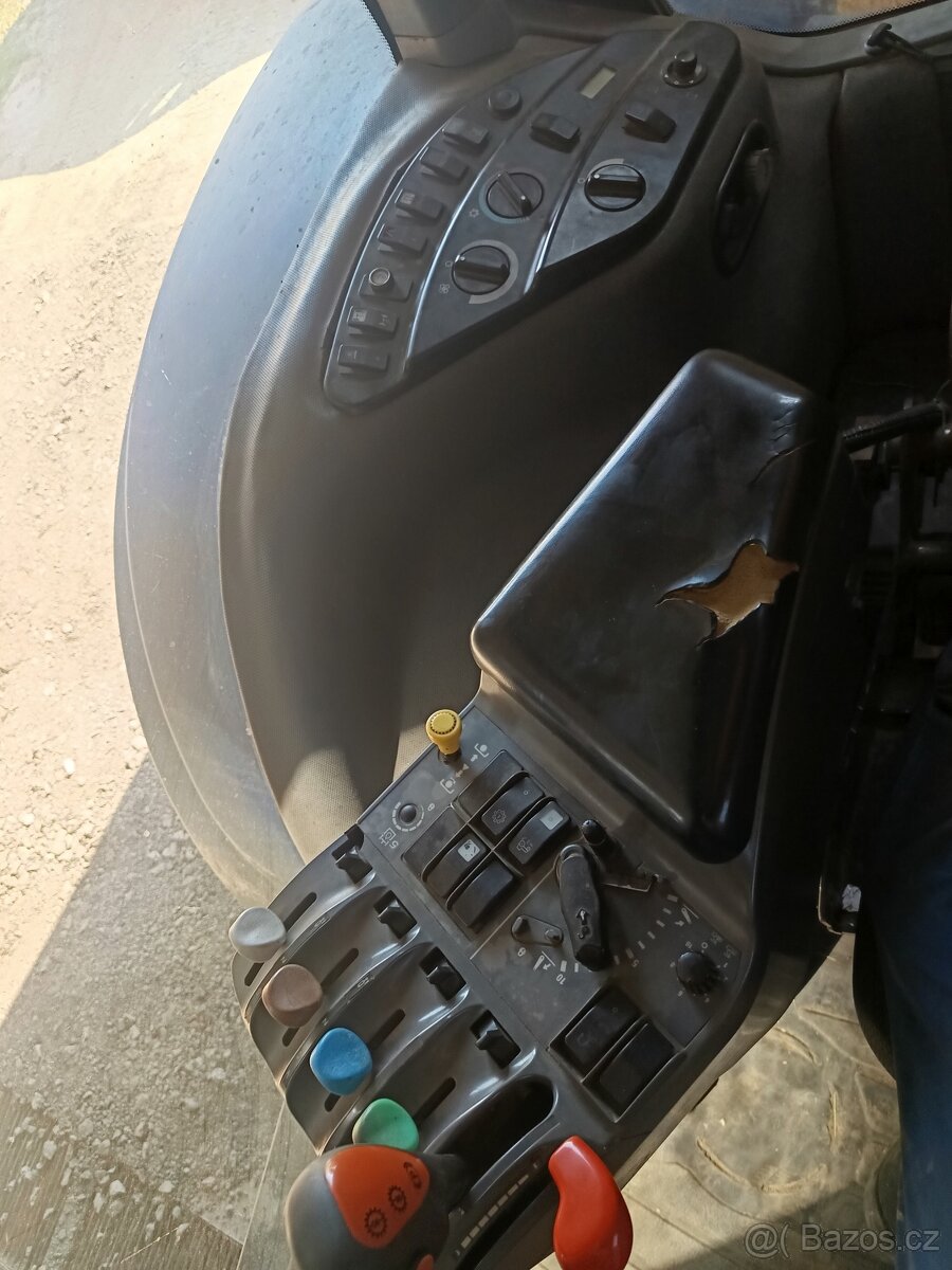 Traktor TG285 - 7