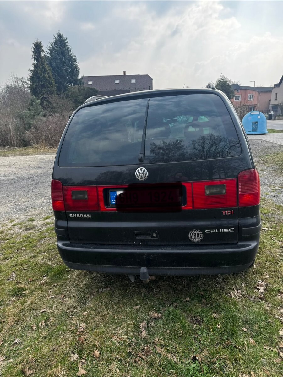 VW Sharan 1.9 96 kw, rok 2023 - 7