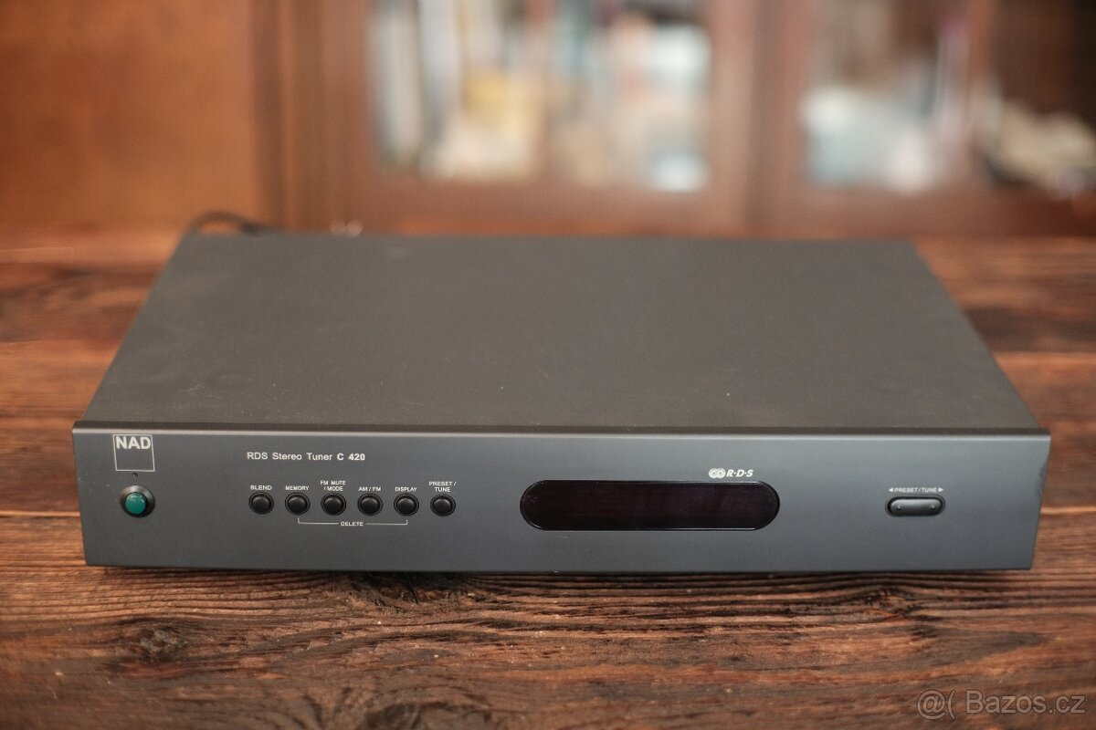 NAD CD + Tuner + Phono preamp - 7