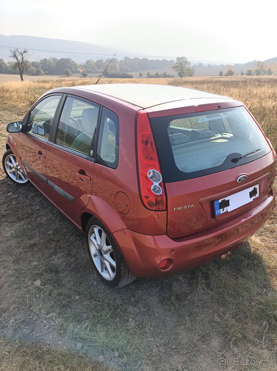 Ford Fiesta , 1,4 , GHIA - 7