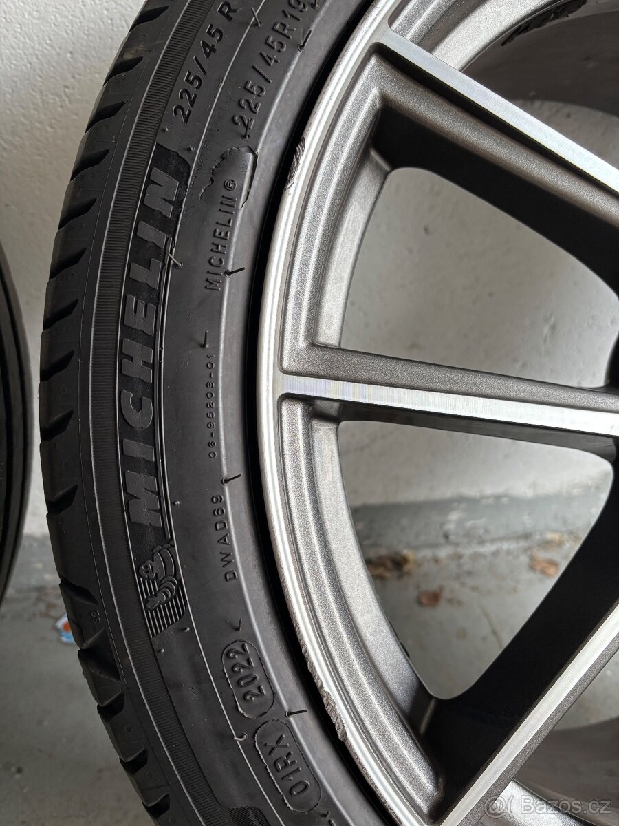 AEZ Raise 5x112 R19 ( Michelin primacy 4) 225/45 - 7