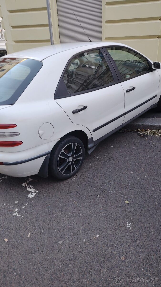 Prodám osobní automobil Fiat - 7