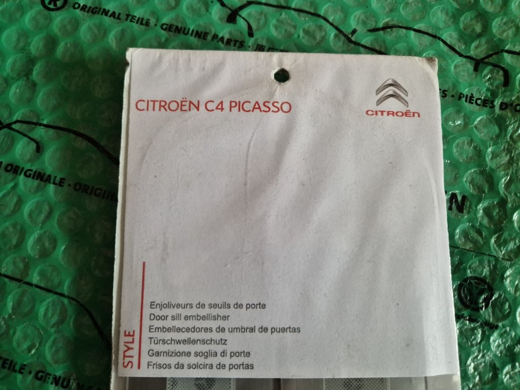 dekorativní ozdobné a ochranné lišty prahu Citroen C4 Picass - 7