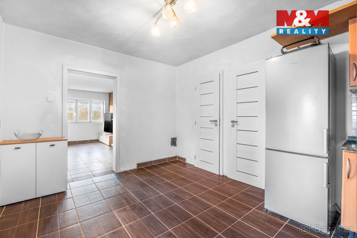 Prodej rodinného domu, 318 m², Bačalky - 7