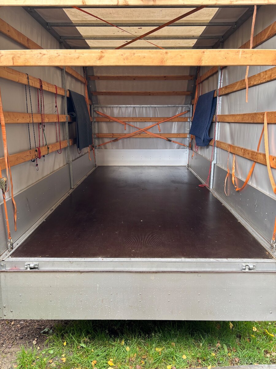 Přívesný vozík brzdený - 7