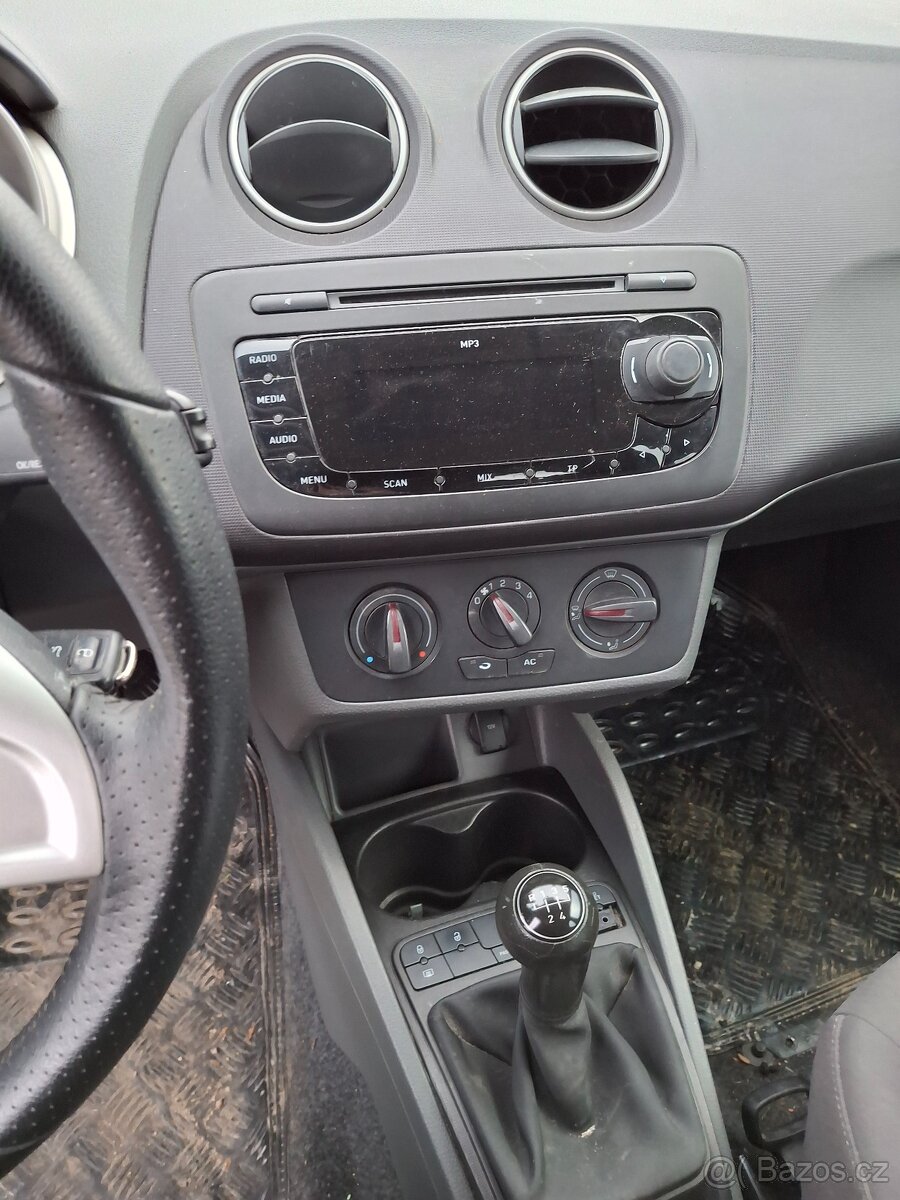 Seat ibiza 1.6 tdi - 7