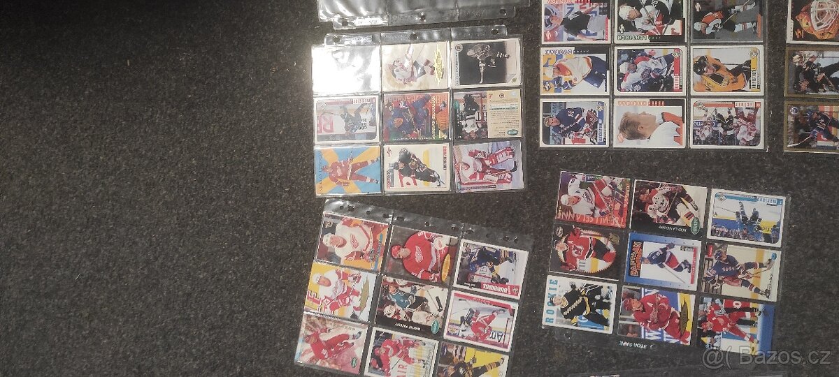 Hokejové kartičky - 7