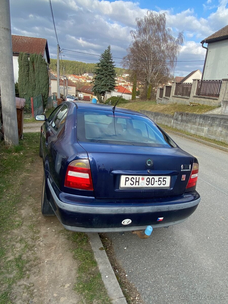 Prodám Škoda octavia 1 generace - 7