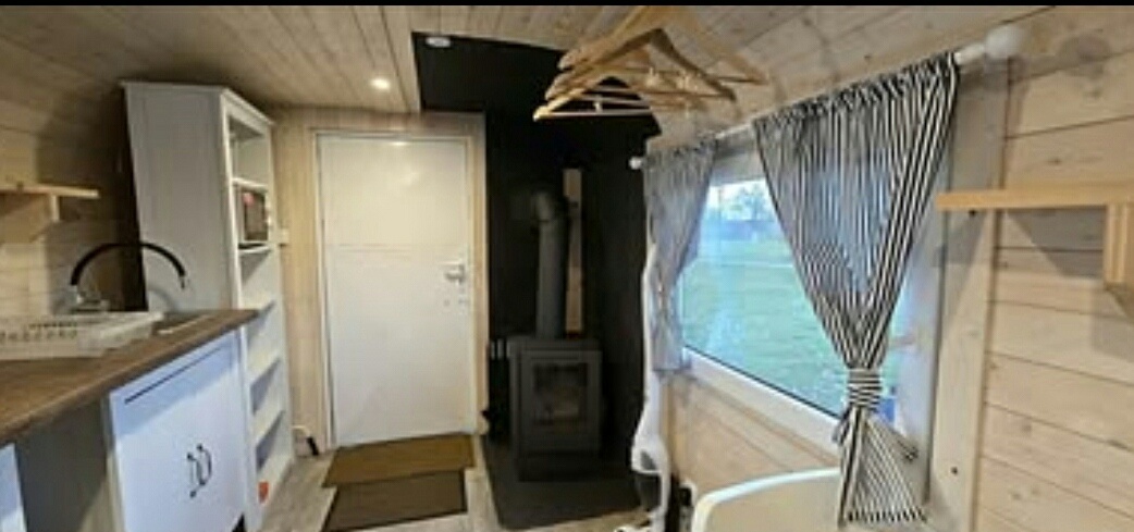 KRÁSNÁ MARINGOTKA - 7