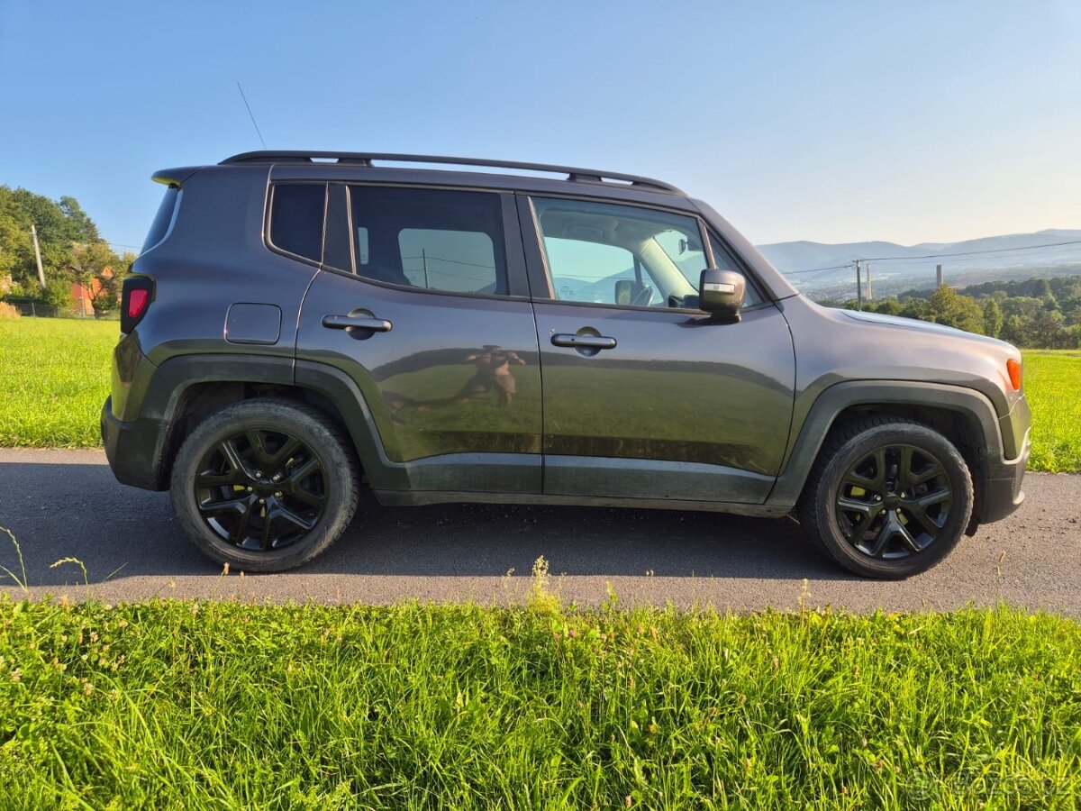 Jeep Renegade 1.6i 81 kW, r. v. 2016, první registrace 2017 - 7