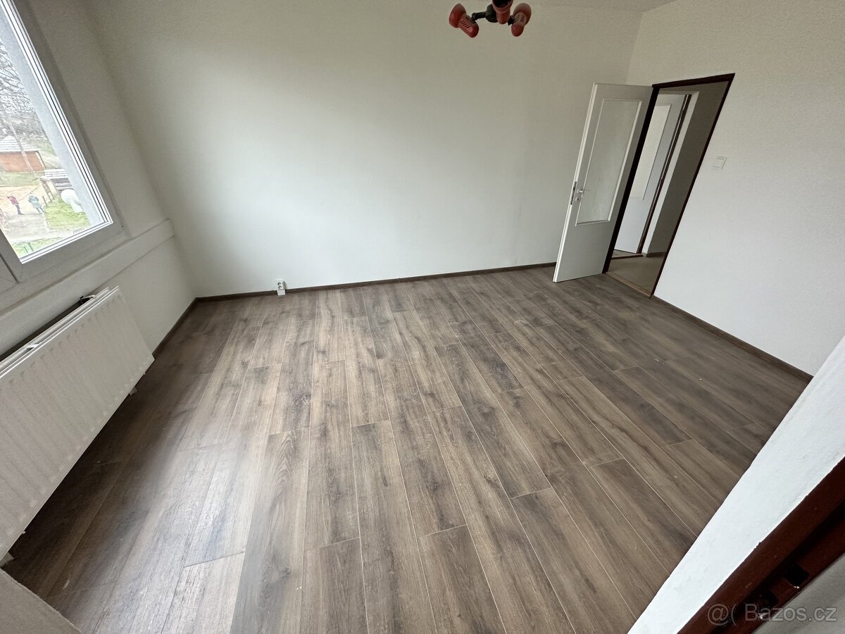 nabízím Pronajem 3+1/balkon Kadaň - 7