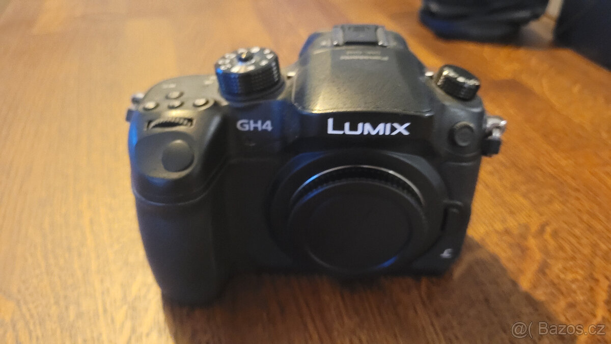 Panasonic GH4 + 2 objektivy + příslušenství - 7
