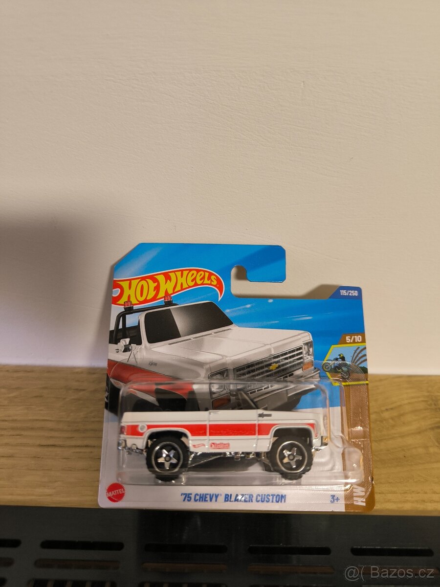 Hot Wheels modely autíček - 7