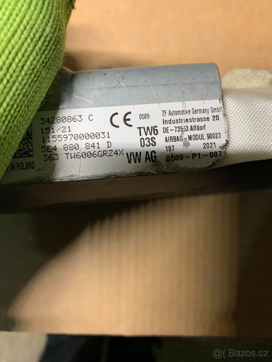 Kolenní airbag skoda Octavia IV 4 koleno kolenni - 7