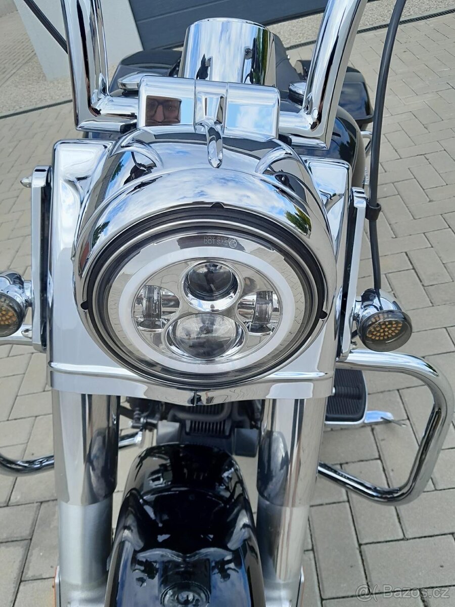 Harley Davidson ROAD KING - 7
