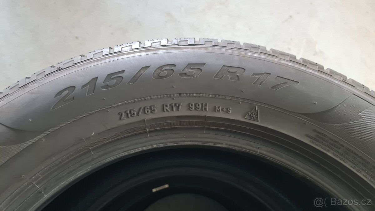 Zimní pneu kola 215 65 17 Pirelli zánovní 4 kusy - 7