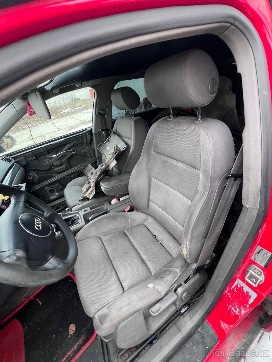 Audi A4 B6 - CELEK NA NAHRADNI DILY - 7