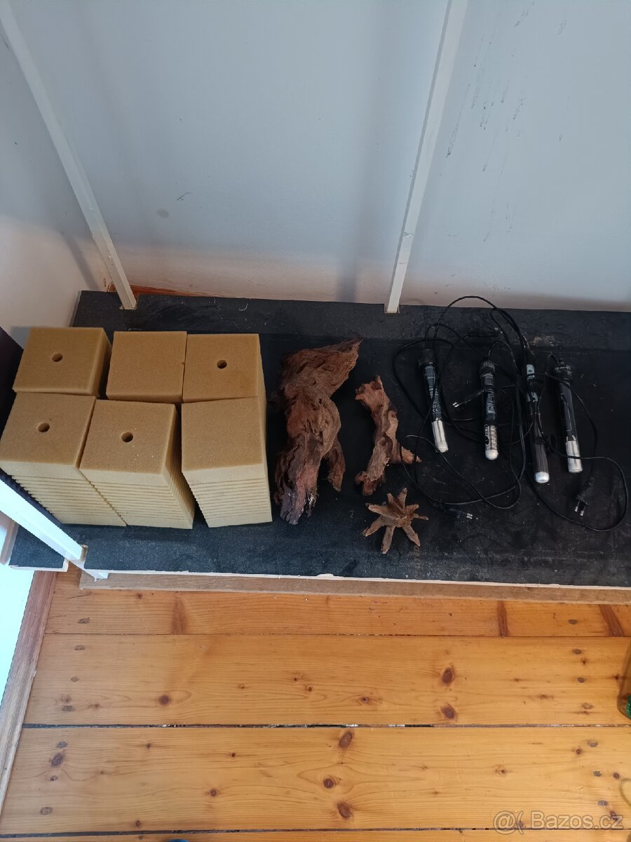 Akvarijní potřeby - 7