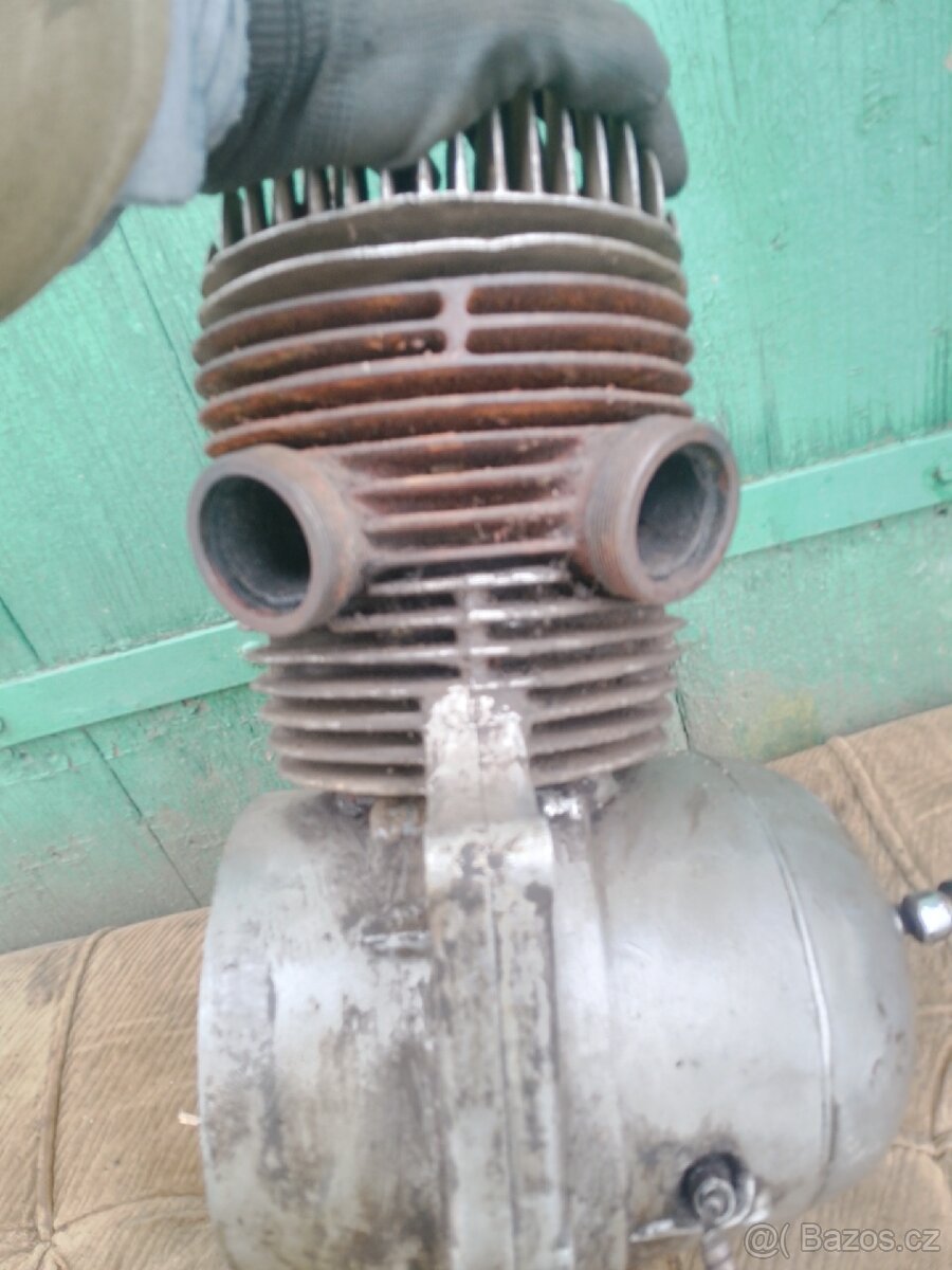 Motor Jawa 250/353 - 7