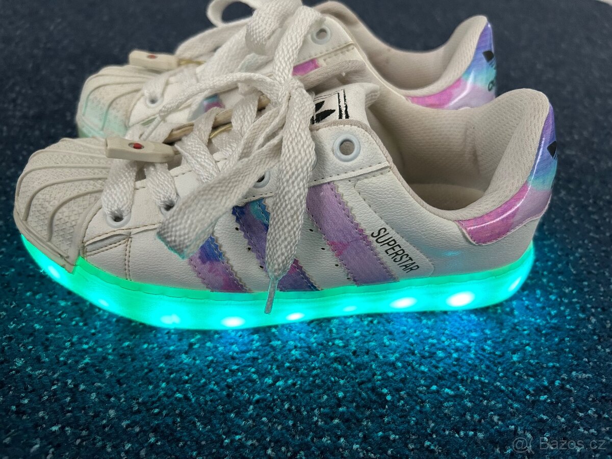 Adidas - 7
