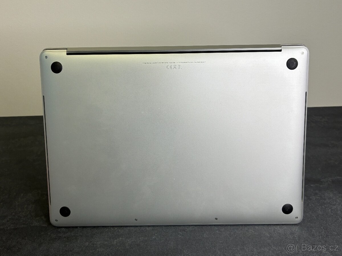 MacBook Pro 15'' 2018 / i9 / 32GB RAM / 512GB SSD - DPH - 7