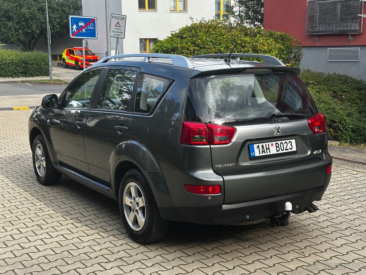 Peugeot 4007 2.2 HDi 4x4 SUV 7 míst Kůže Navi Tažné 2 tuny - 7