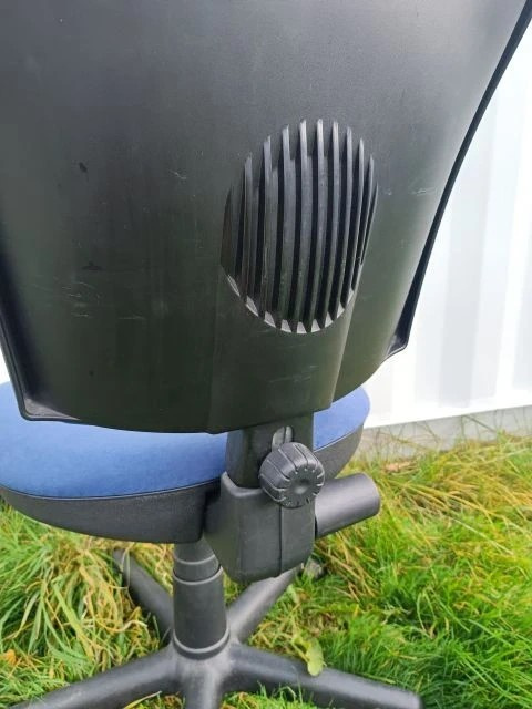 Kancelářské KŘESLO k psacímu stolu s područkami a kolečky - 7