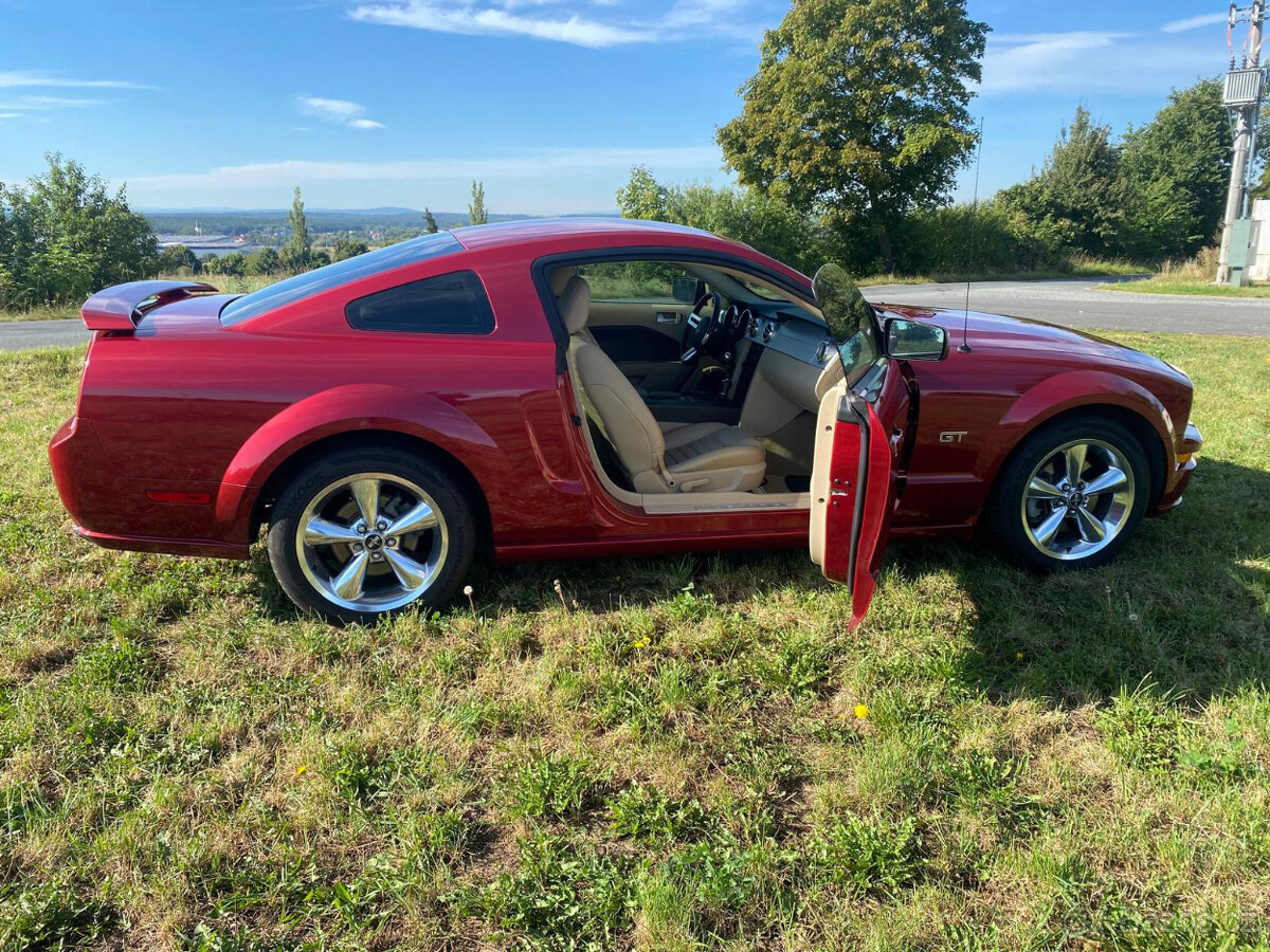 Ford Mustang 2006 - 7