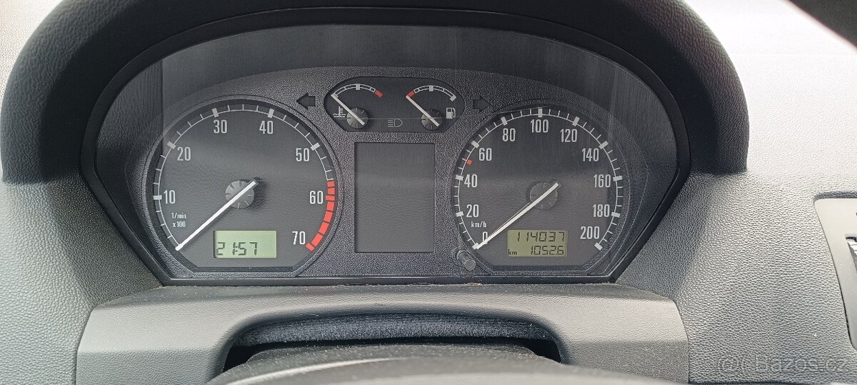 Škoda Fabia 1.4 44kw 1 majitel - 7