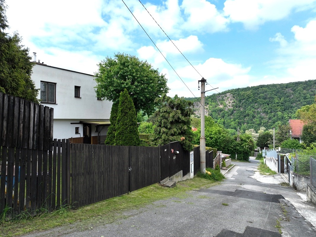 RD 5+1, poz. 751 m2, Měchenice, okr. Praha-západ - 7