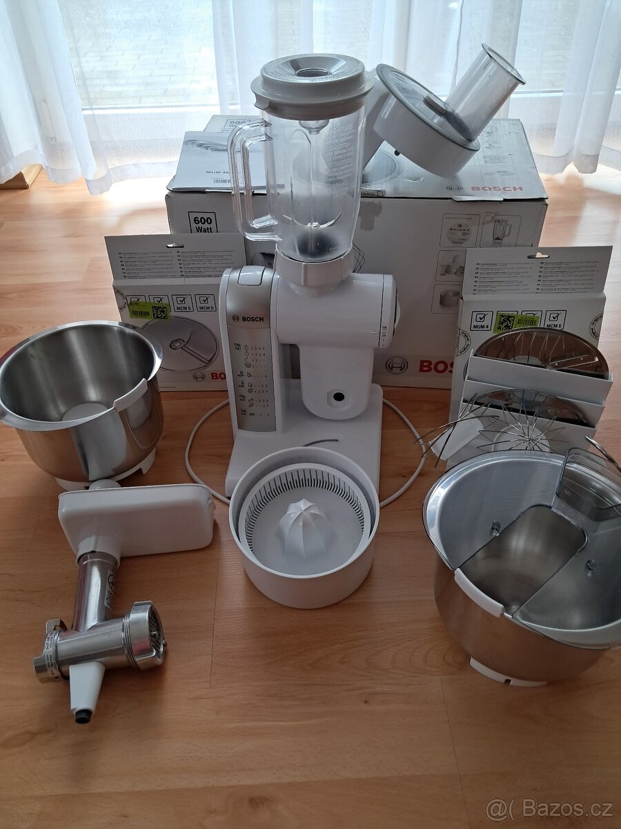 Kuchyňský robot Bosch MUM 4880EU - 7