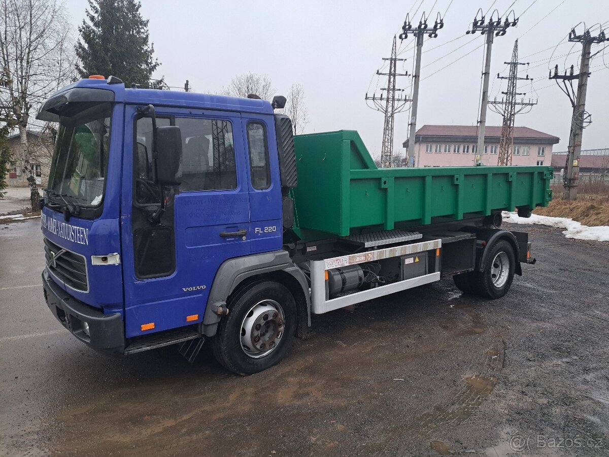 Prodám Volvo FL220 hakovy nosič kontejnerů - 7