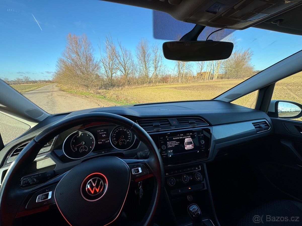 Volkswagen Touran, 1.5TSI active 7-místné -DPH - 7