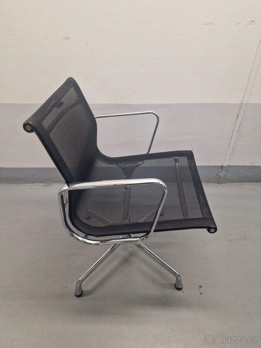 VITRA Aluminium Chair EA105 - 7