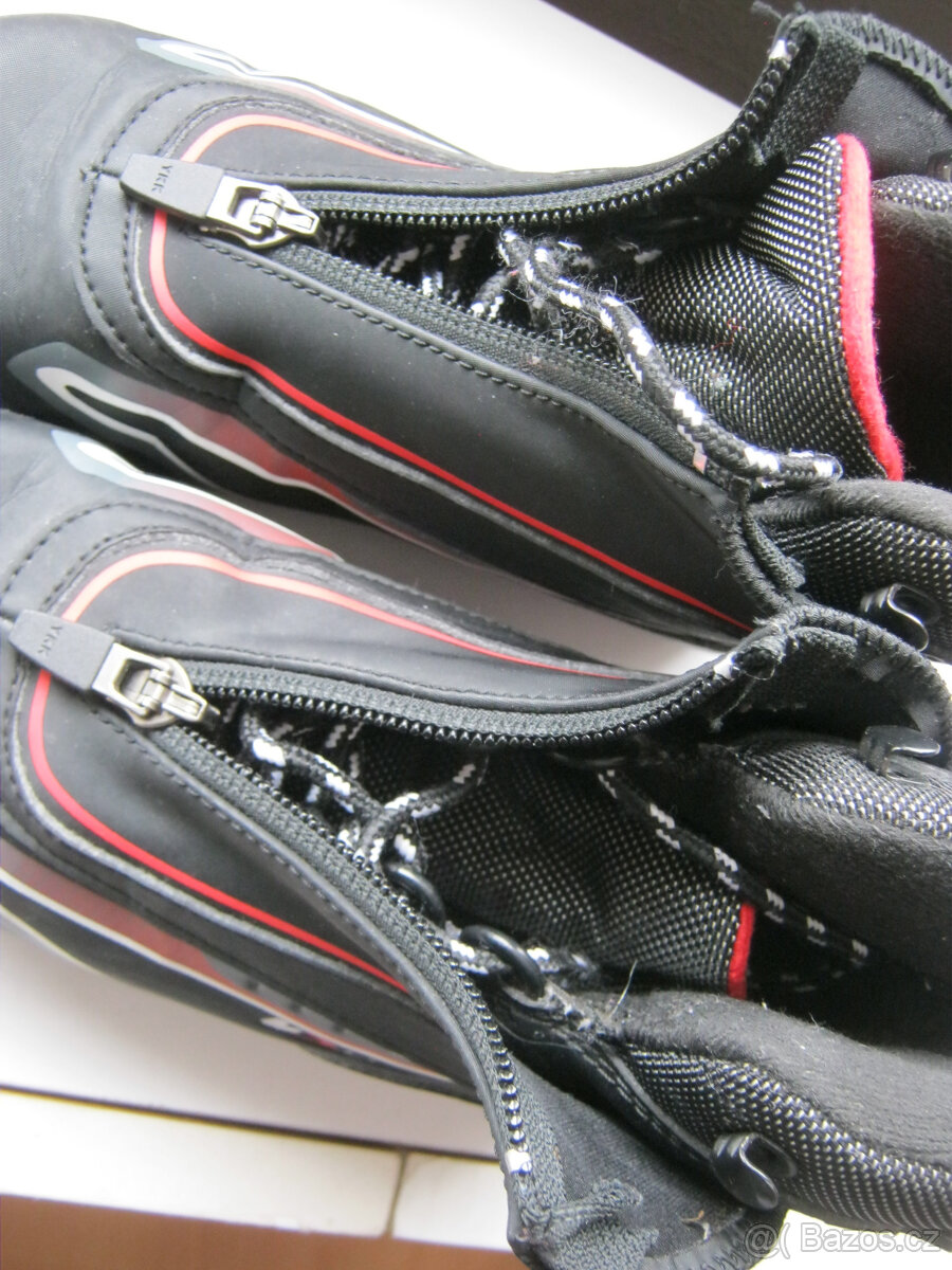 Junior běžkařské boty V3TEC Cruise Pro, vel. 33, SNS - 7