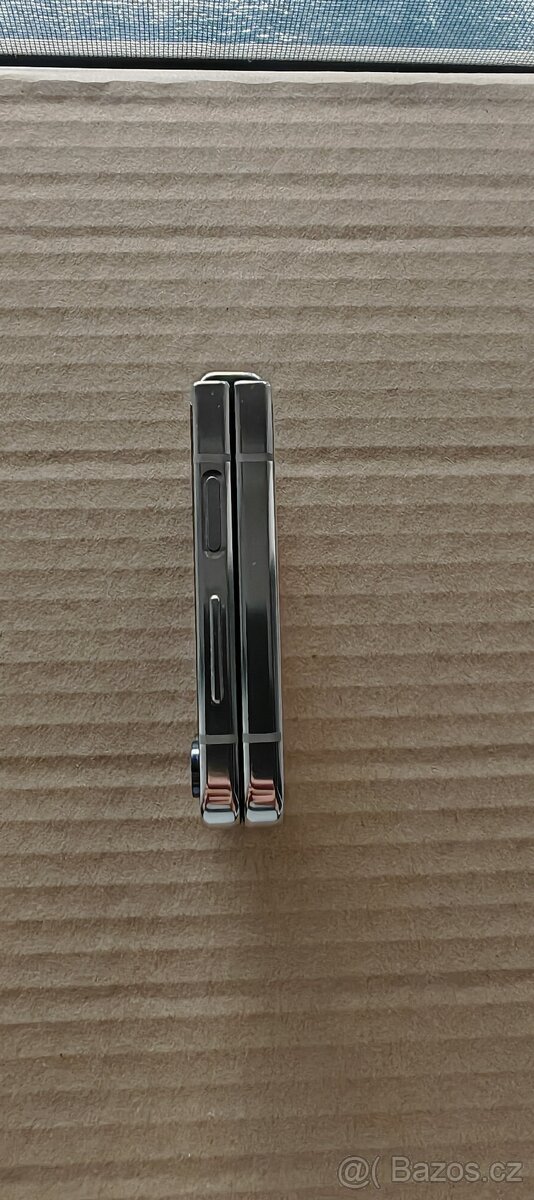 Samsung z flip 5 - 7