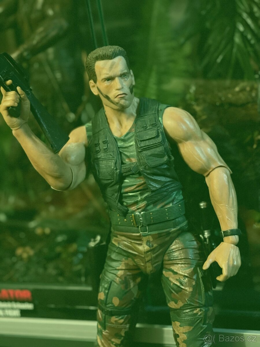 Neca Predator Alan "Dutch" Schaefer 1/4 - 46 cm/ 3 verze - 7