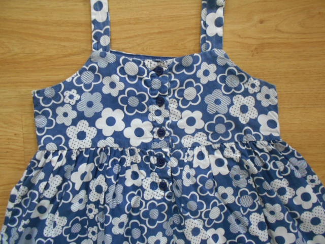 Dívčí šaty vel.122/128 zn.H&M a 134/140 zn.Y.D - 7