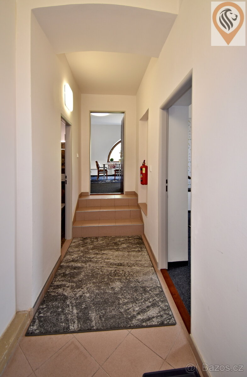 Investiční příležitost i útulné bydlení centru Trutnova – by - 7