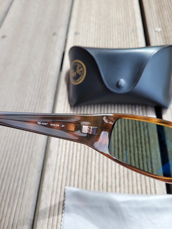 Sluneční brýle Ray-Ban s polarizací - 7
