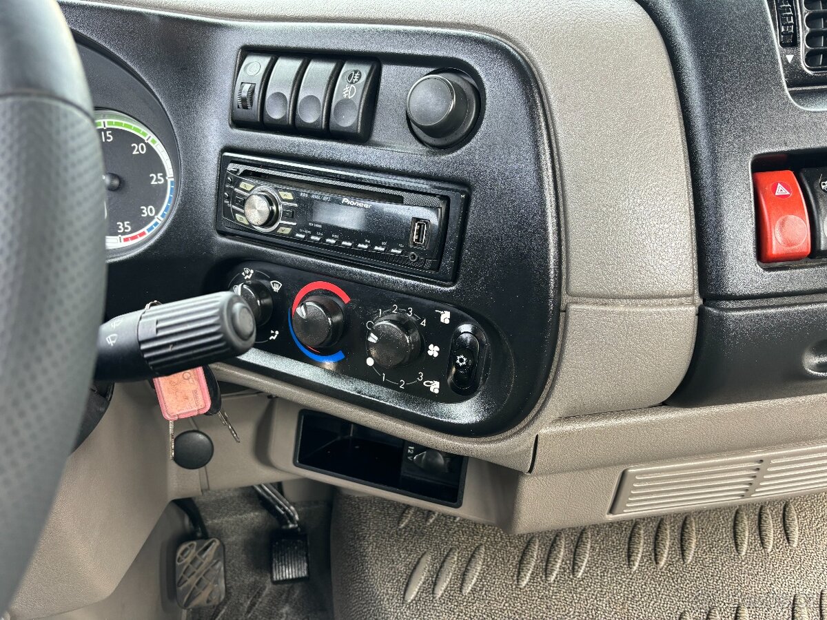 Hákový Nosič Kontejnerů 12t - 7