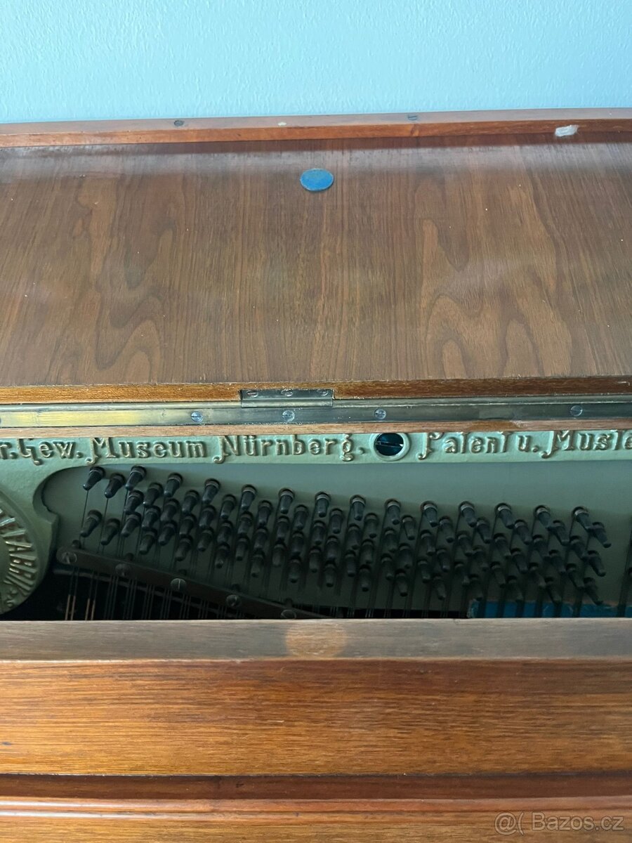 Historické piano August Förster - 7