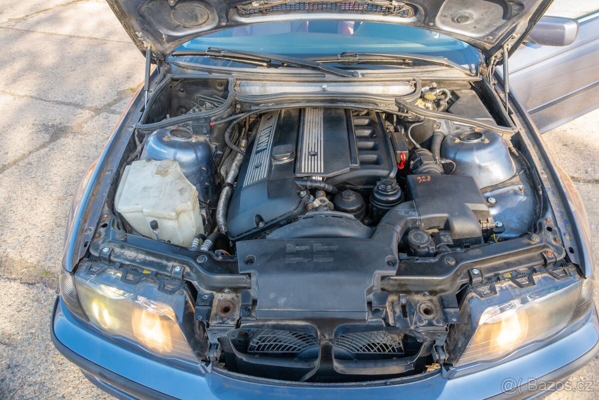 BMW E46 328i Sedan - 7