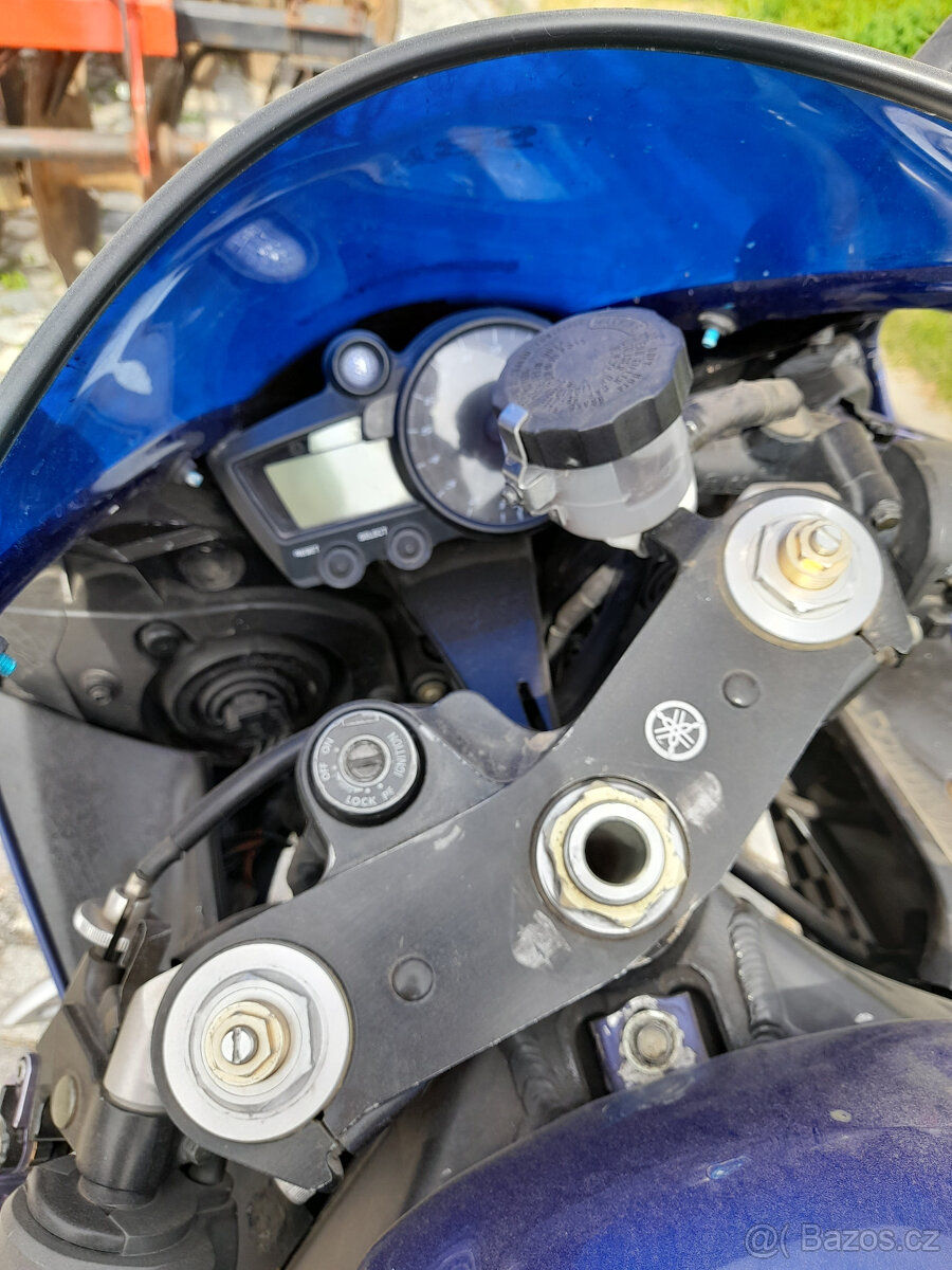Motocykl Yamaha - 7