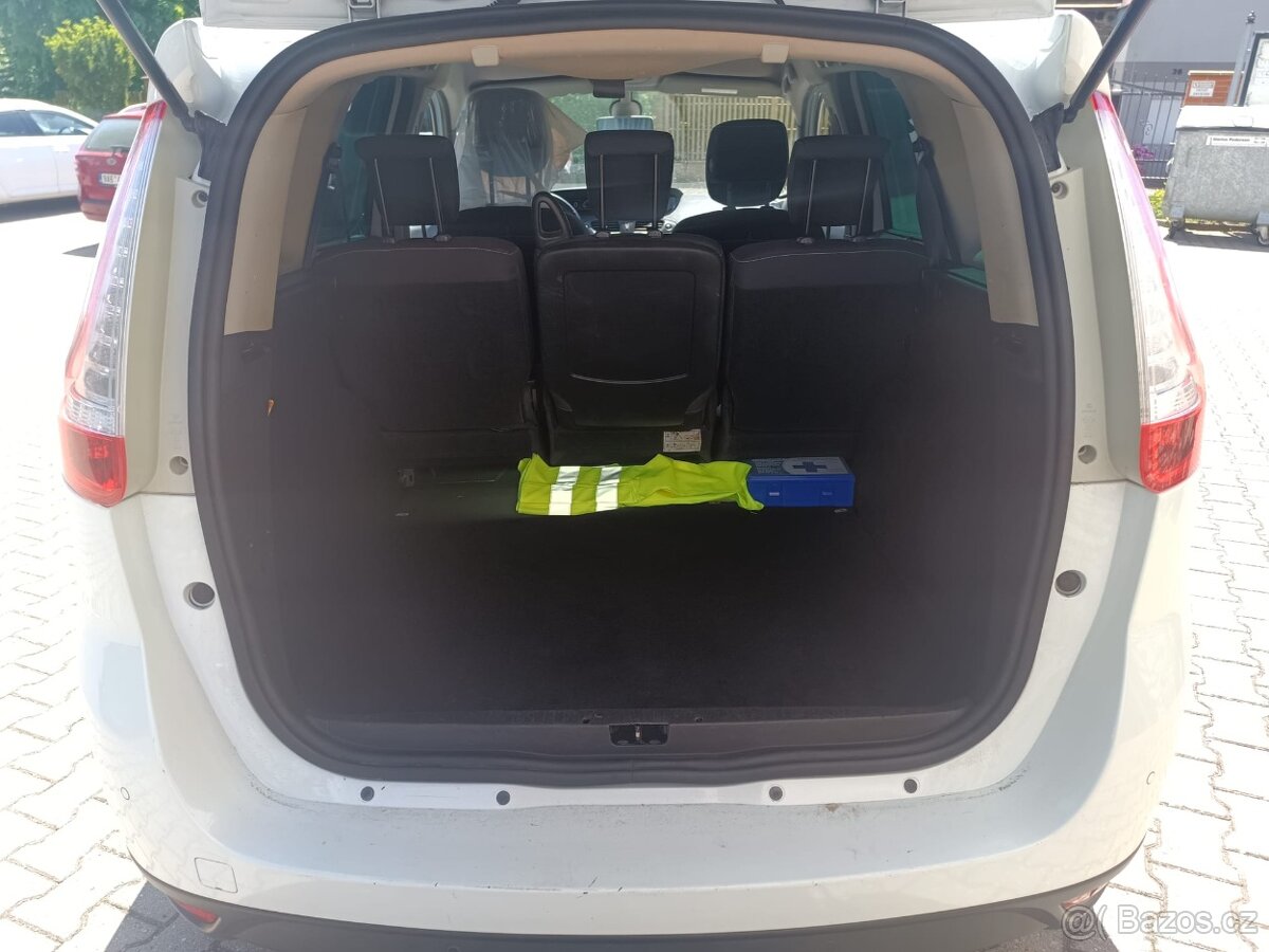 RENAULT GRAND SCENIC - 7