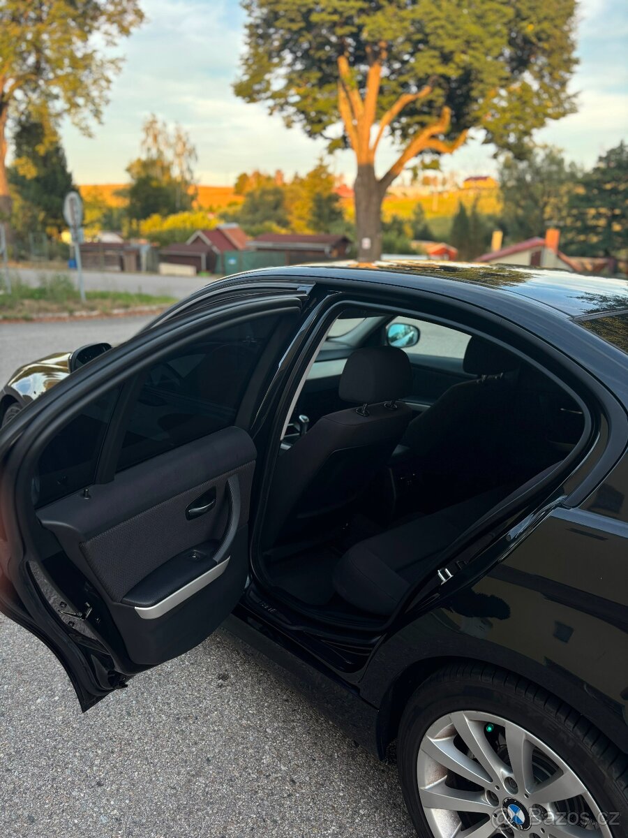 E 90 318I - 7